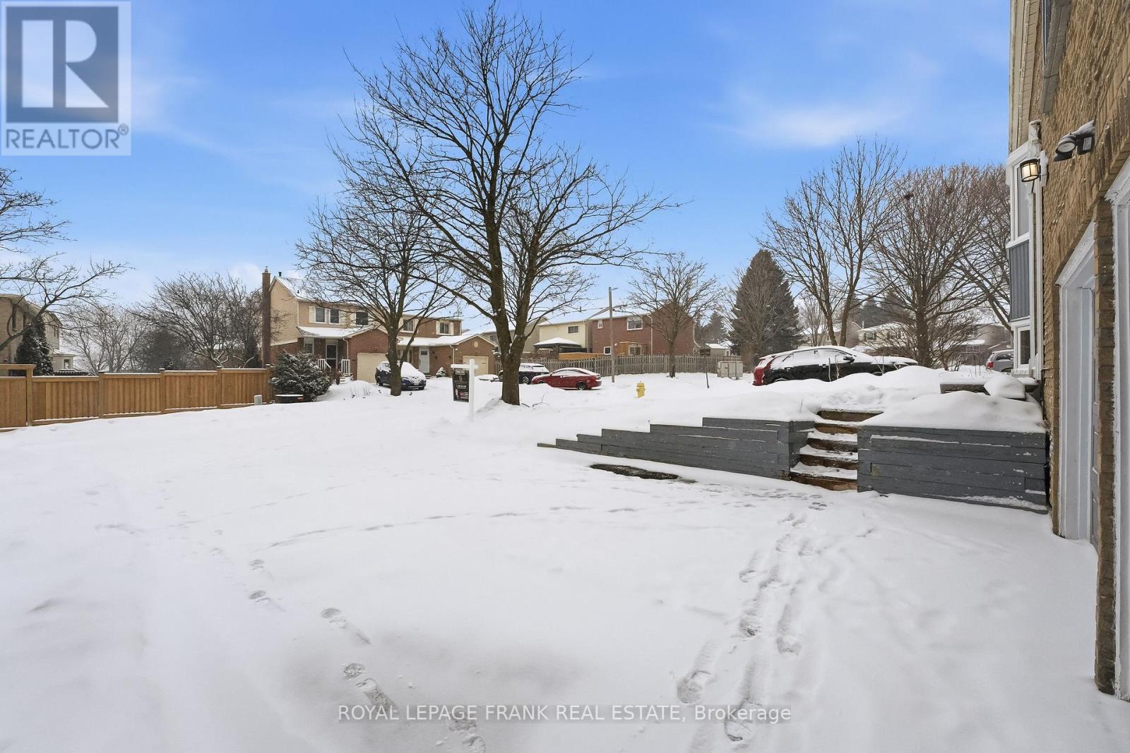 72 Lowder Place, Whitby, Ontario  L1N 8B6 - Photo 5 - E12721246