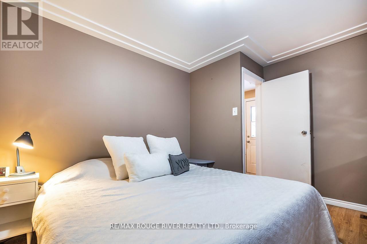 8 Birch Crescent, Ajax, Ontario  L1S 1X4 - Photo 14 - E12721276