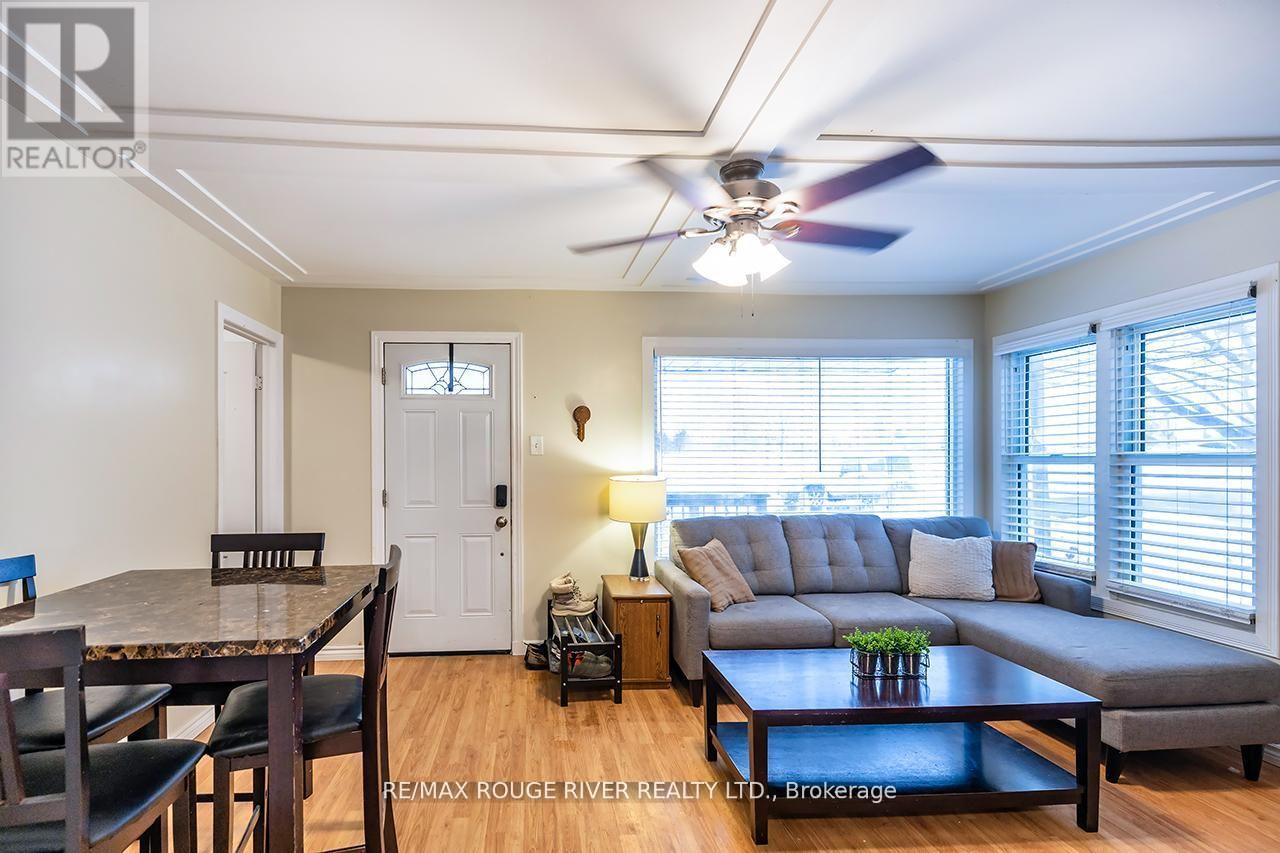 8 Birch Crescent, Ajax, Ontario  L1S 1X4 - Photo 3 - E12721276