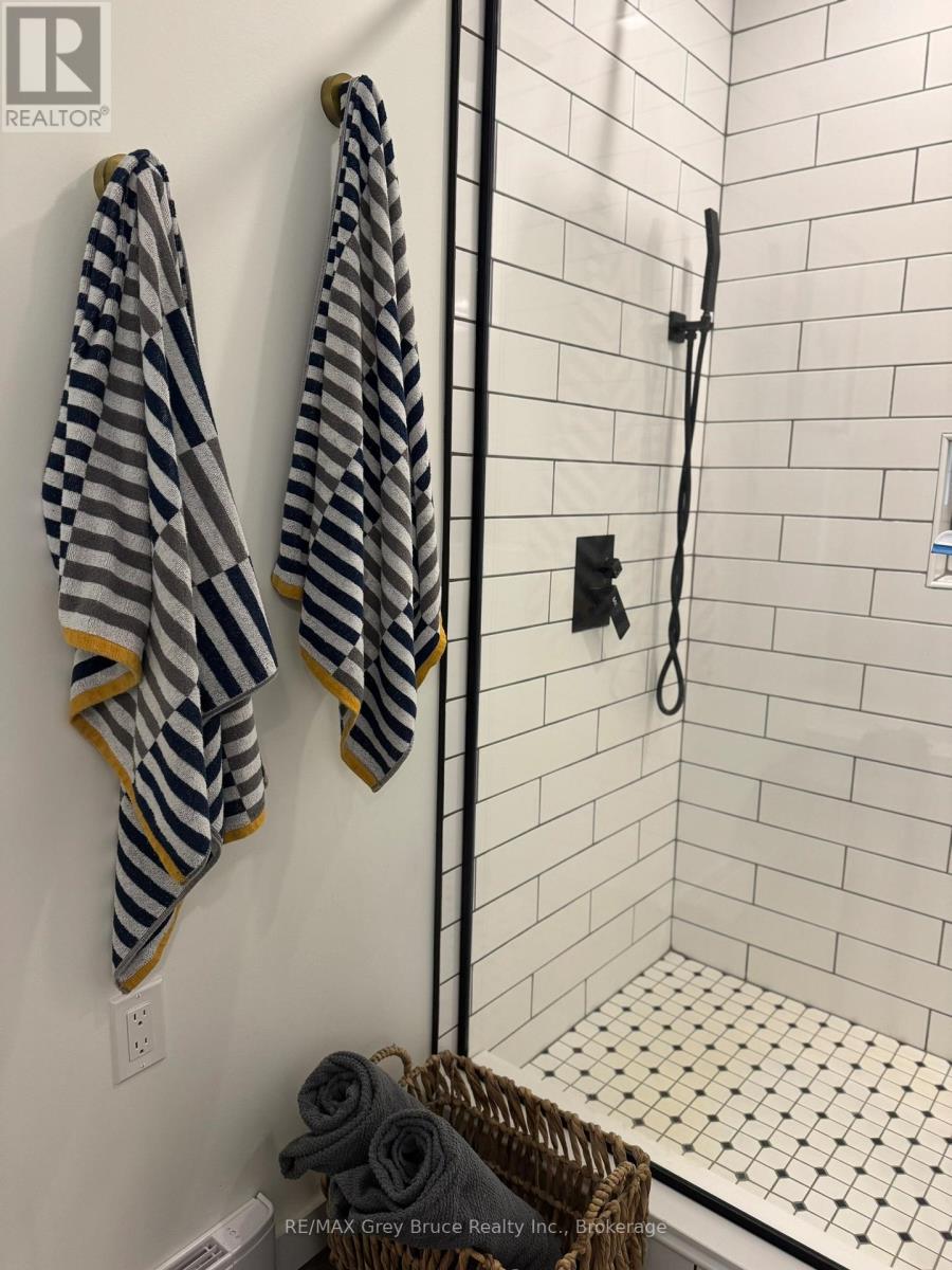 32 Sandy Pines Trail, South Bruce Peninsula, Ontario  N0H 2G0 - Photo 34 - X12721366