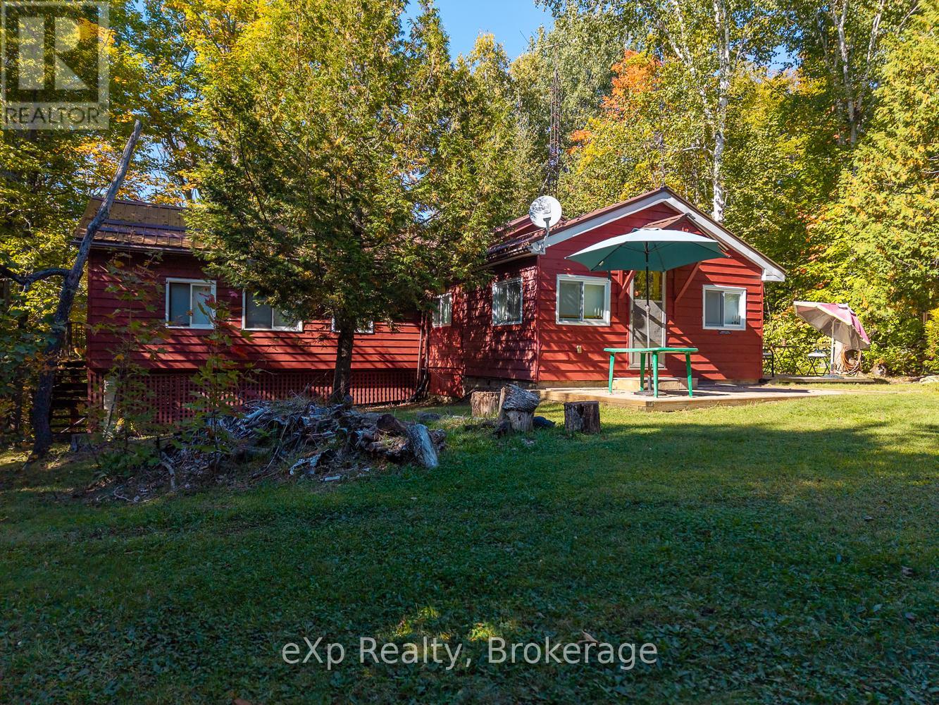 32 Mckellar Lake Road, Mckellar, Ontario  P0G 1C0 - Photo 1 - X12721408