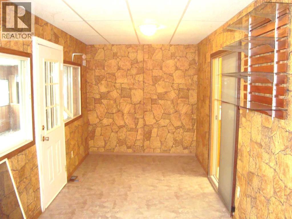 114 School Road, Trochu, Alberta  T0M 2C0 - Photo 11 - A2248818