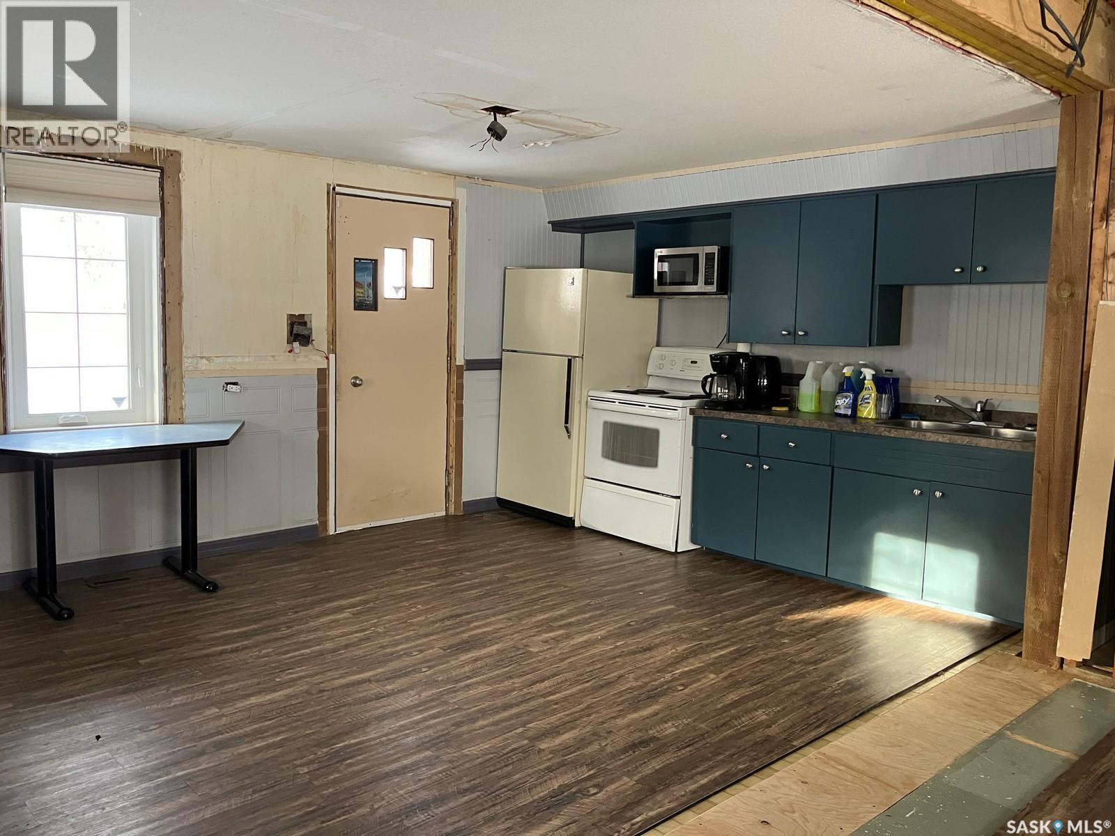 900 1st Street W, Nipawin, Saskatchewan  S0E 1E0 - Photo 14 - SK014391