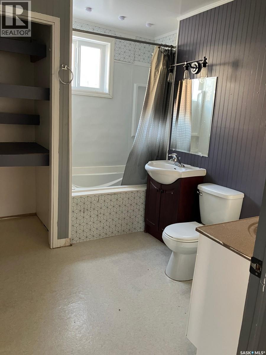 900 1st Street W, Nipawin, Saskatchewan  S0E 1E0 - Photo 23 - SK014391