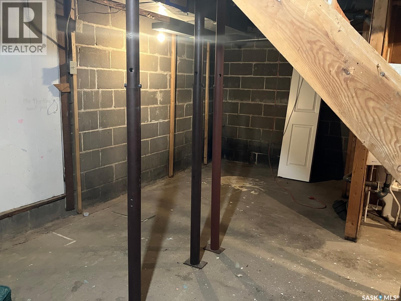 900 1st Street W, Nipawin, Saskatchewan  S0E 1E0 - Photo 39 - SK014391