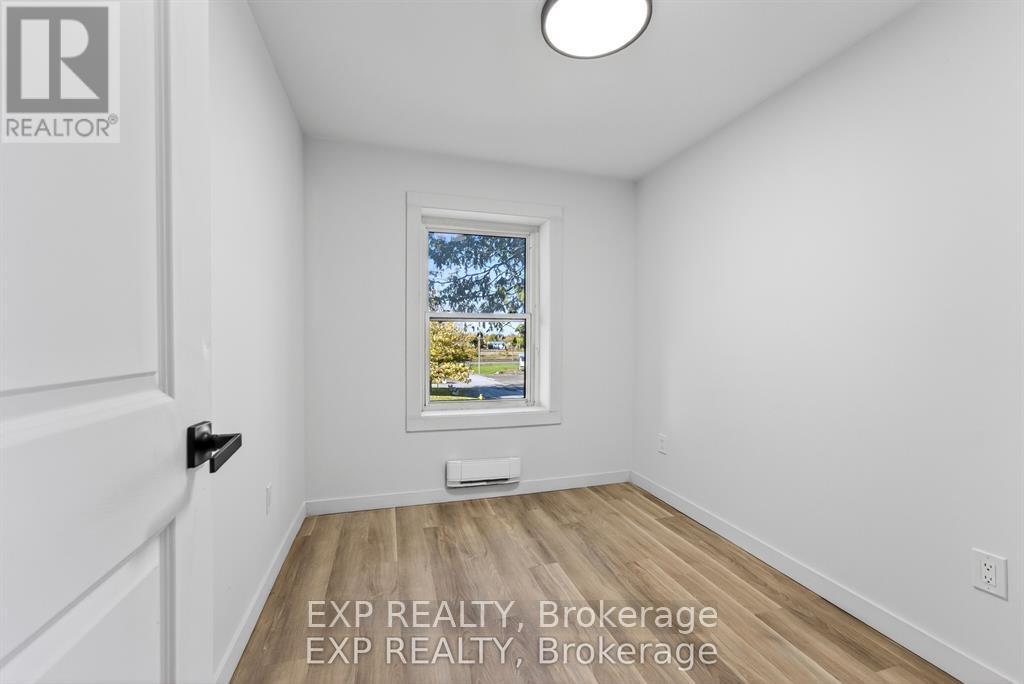 21 Railway Terrace, Belleville, Ontario  K8N 2R8 - Photo 16 - X12721222