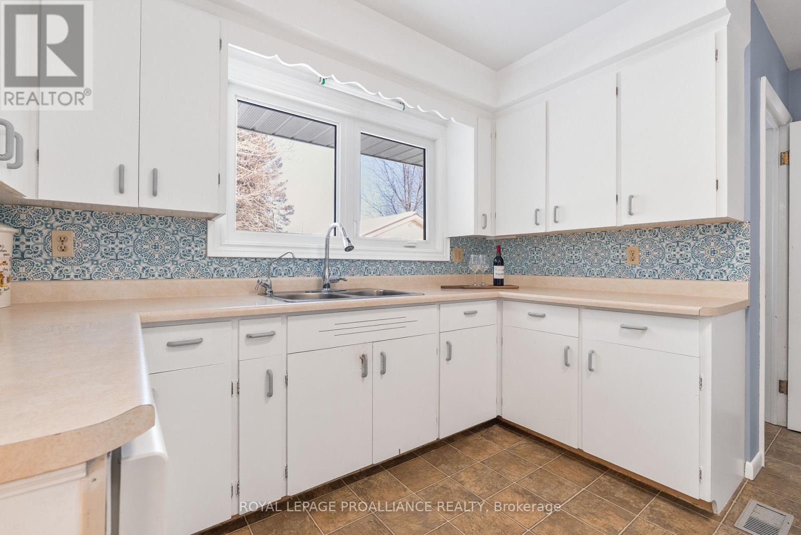 282 Church Street, Stirling-Rawdon, Ontario  K0K 3E0 - Photo 12 - X12721298