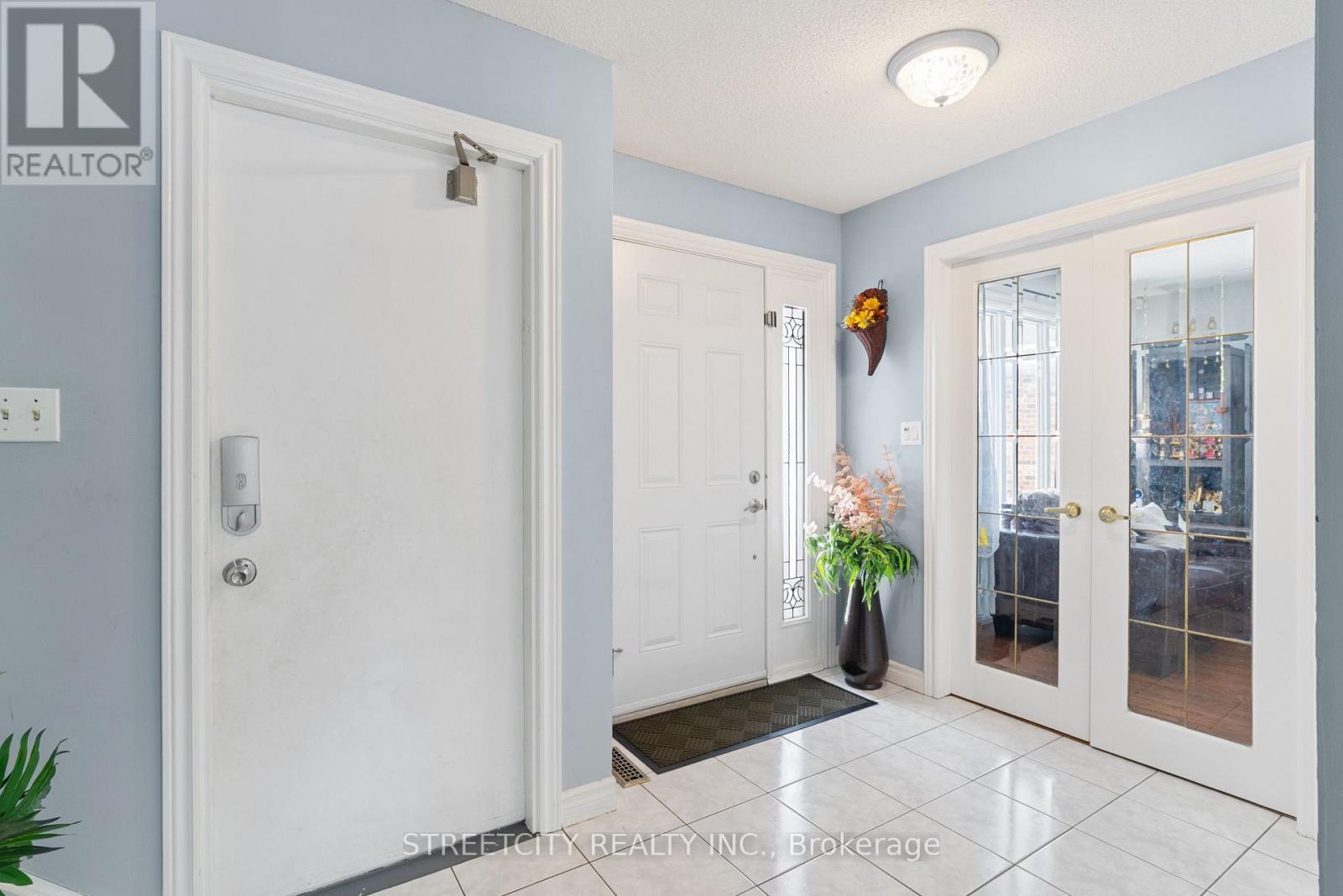 242 Colette Drive, London South, Ontario  N6E 3S8 - Photo 6 - X12721406