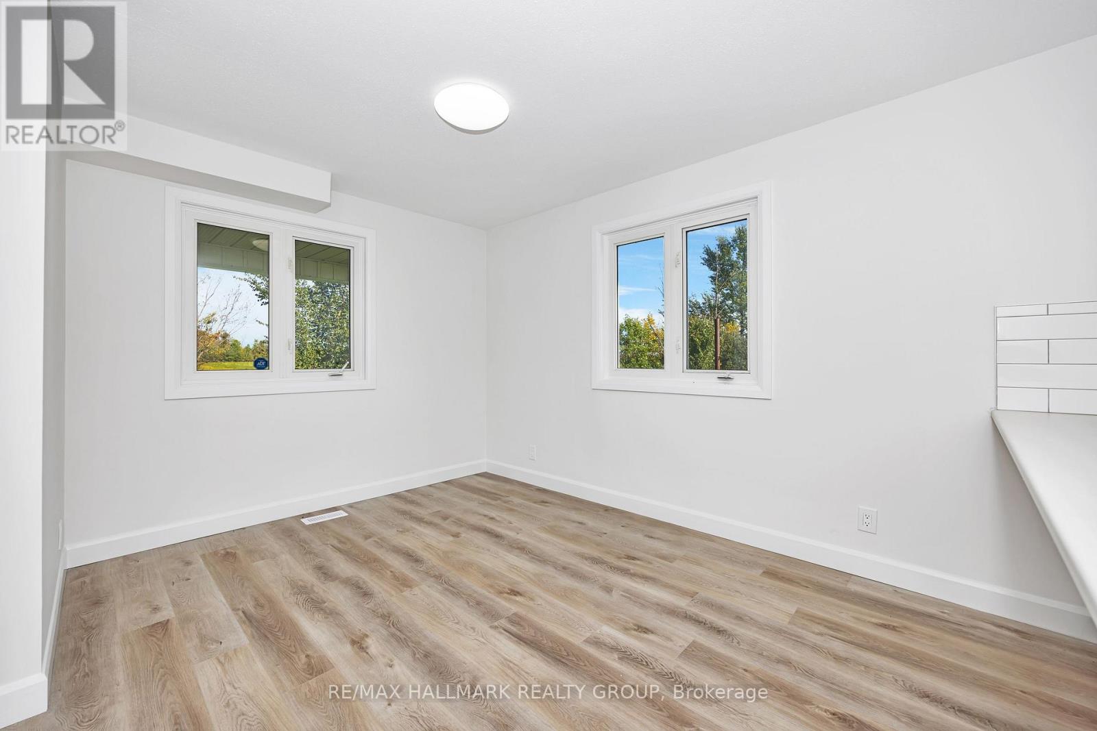 1938 Cox Country Road, Ottawa, Ontario K4C 1N8 - Photo 10 - X12721372