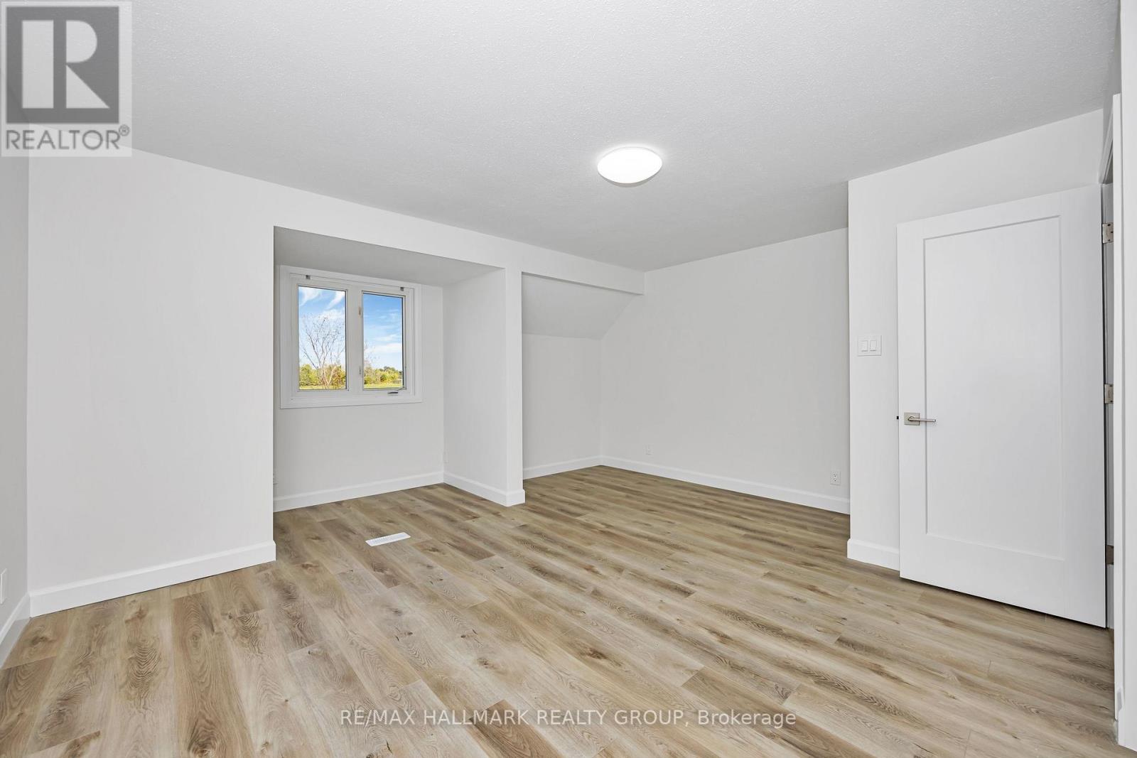 1938 Cox Country Road, Ottawa, Ontario K4C 1N8 - Photo 24 - X12721372