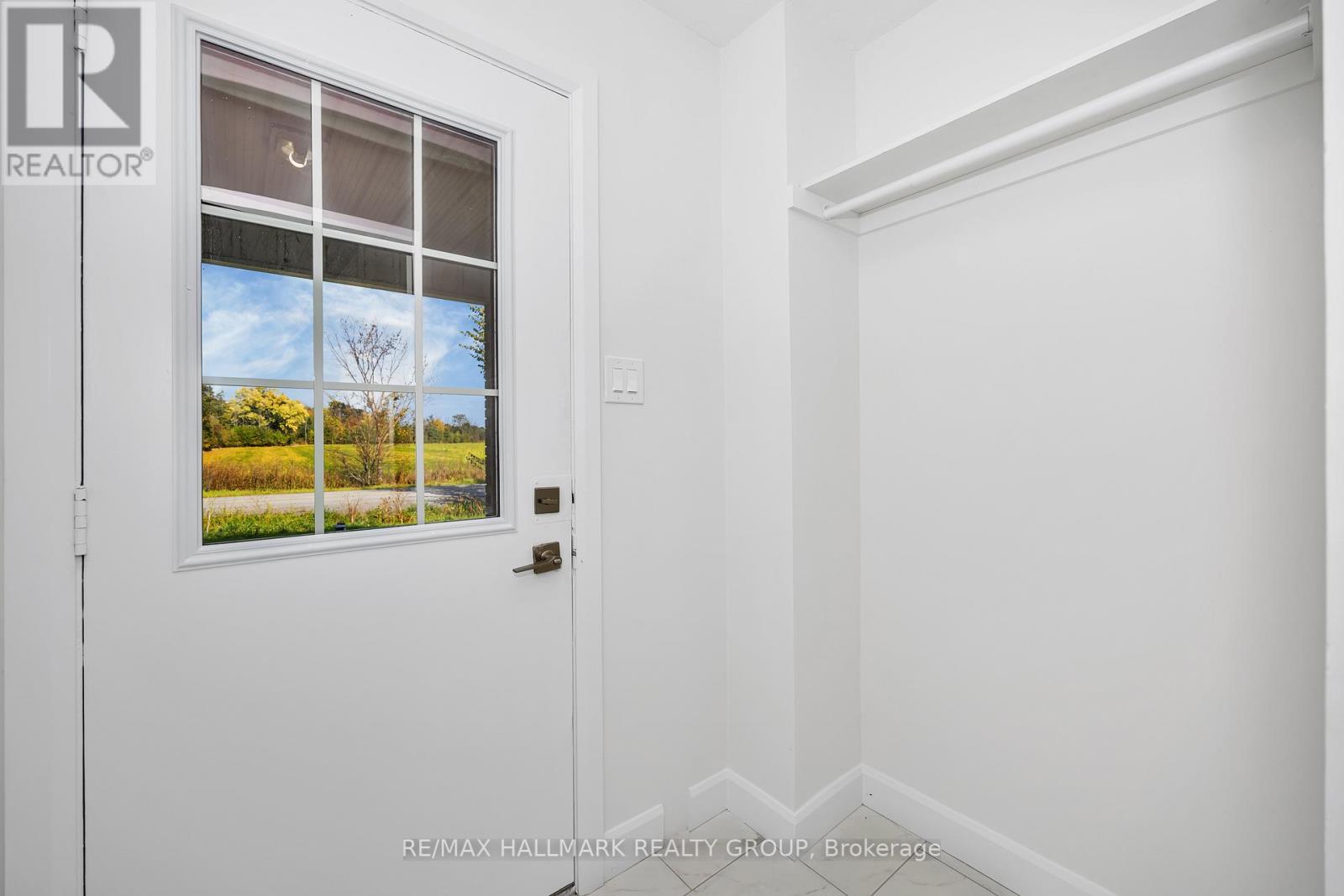 1938 Cox Country Road, Ottawa, Ontario K4C 1N8 - Photo 6 - X12721372