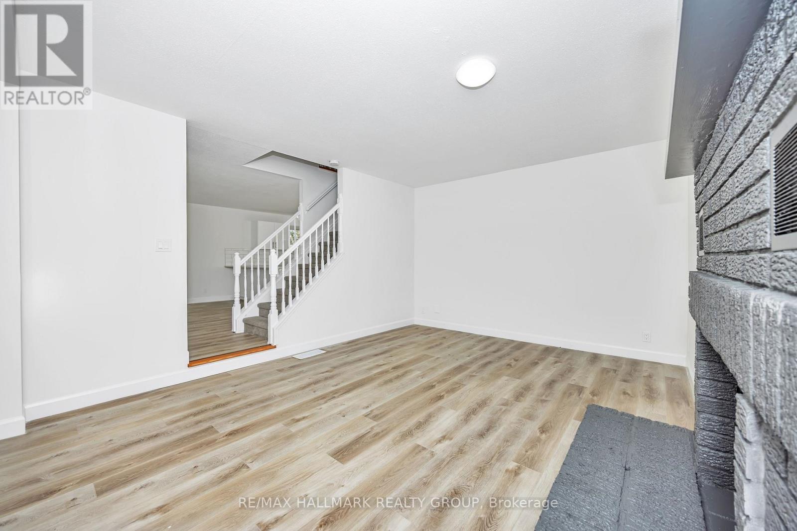 1938 Cox Country Road, Ottawa, Ontario K4C 1N8 - Photo 9 - X12721372