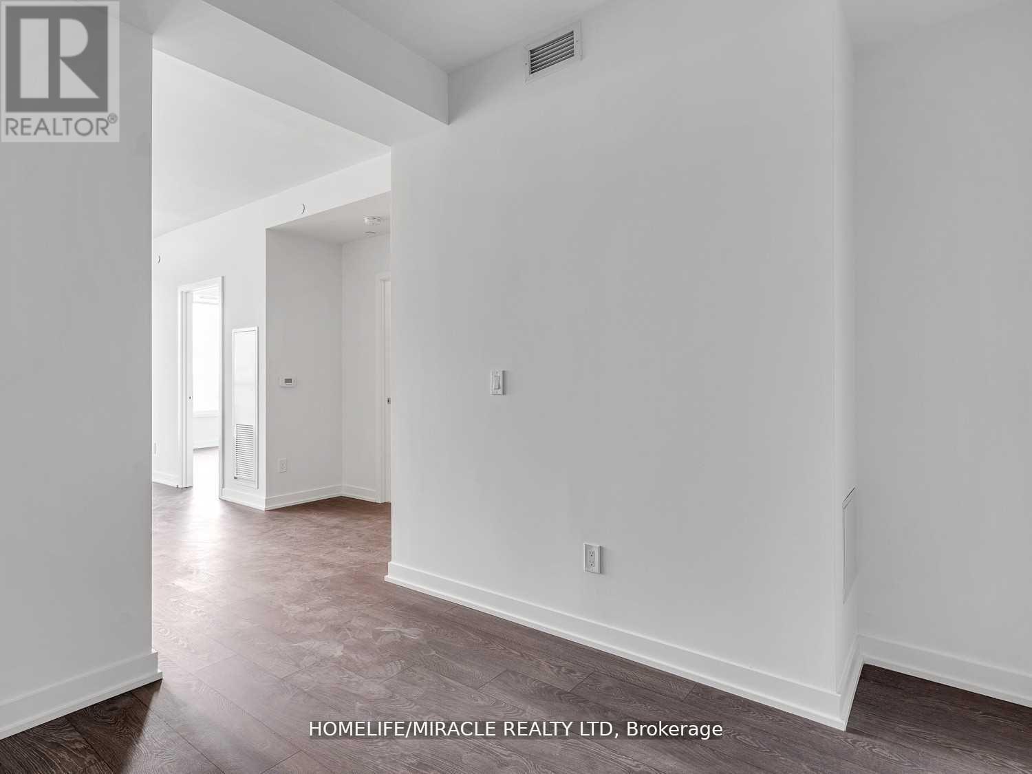 1701 - 1926 Lakeshore Boulevard, Toronto, Ontario  M6S 0B1 - Photo 10 - W12718570