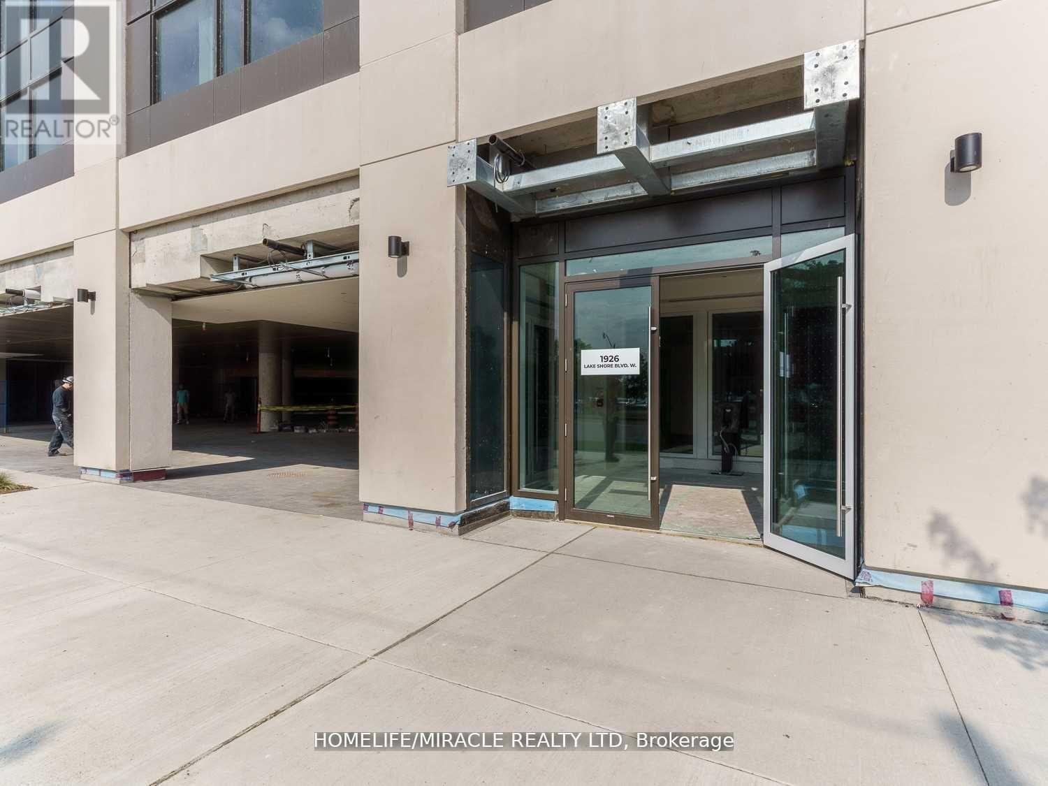 1701 - 1926 Lakeshore Boulevard, Toronto, Ontario  M6S 0B1 - Photo 5 - W12718570