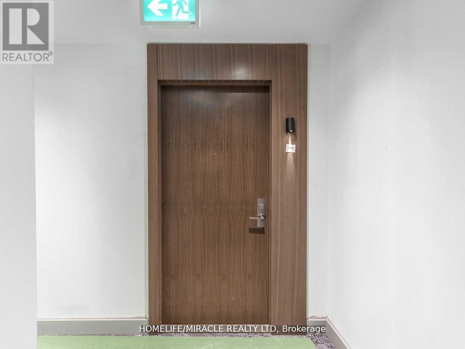 1701 - 1926 Lakeshore Boulevard, Toronto, Ontario  M6S 0B1 - Photo 8 - W12718570