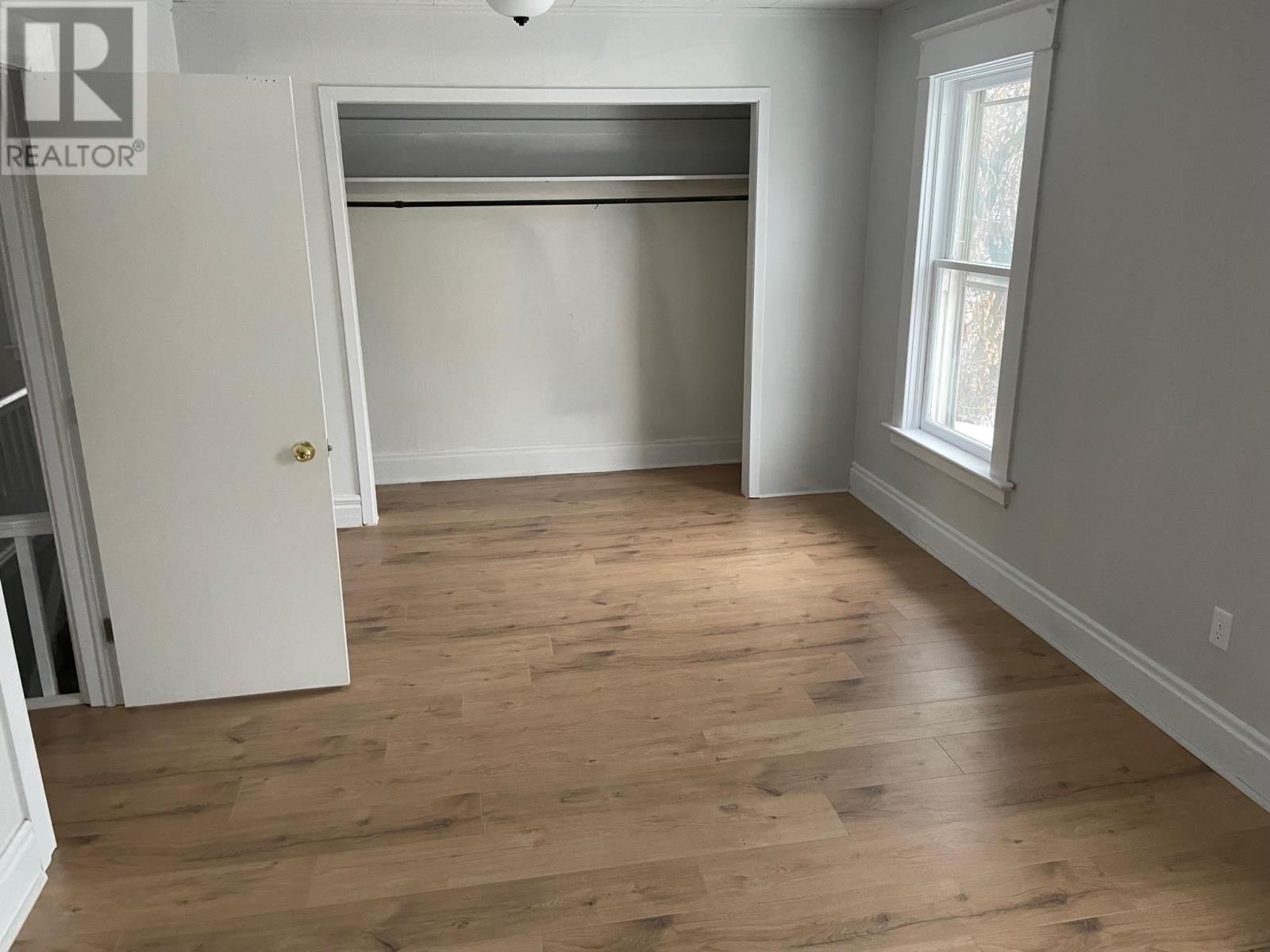 415 Wellington St E, Sault Ste. Marie, Ontario P6A 2M1 - Photo 13 - SM252815