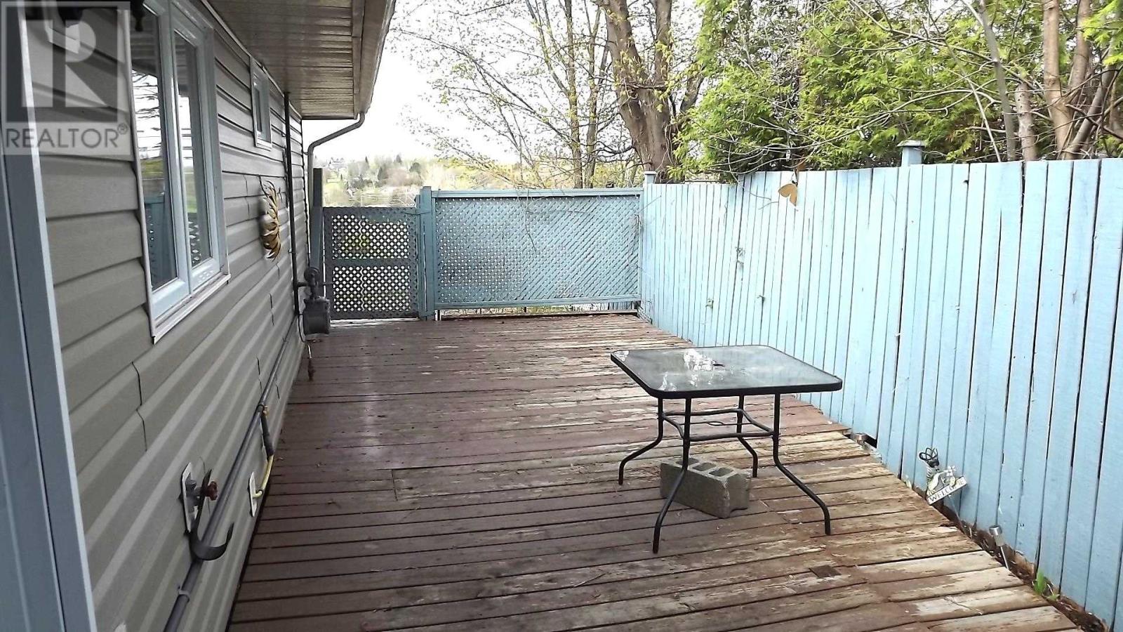 224 Hillside Dr S, Elliot Lake, Ontario  P5A 1N5 - Photo 22 - SM260152