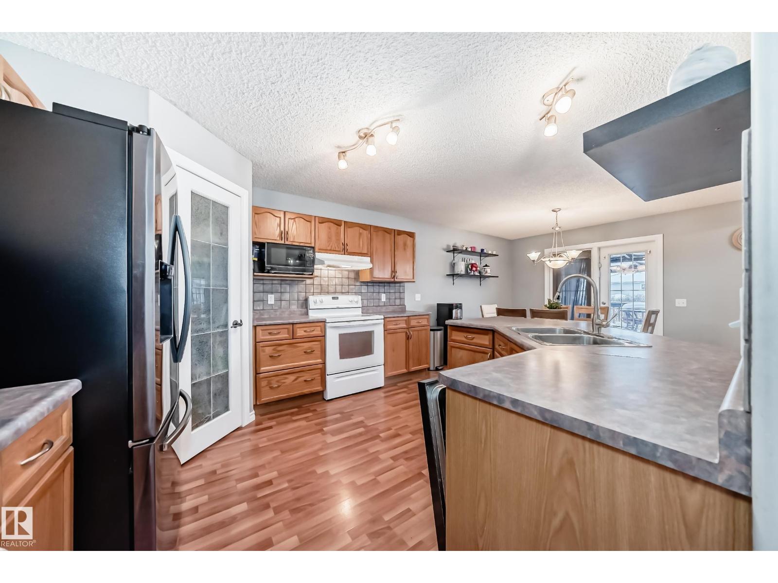 4713 190a St Nw, Edmonton, Alberta  T6M 2V6 - Photo 4 - E4469876