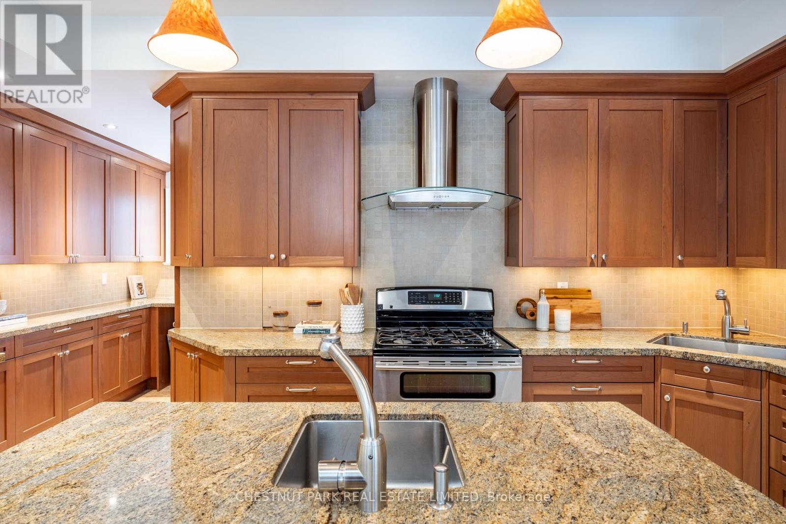 195 Inglewood Drive, Toronto, Ontario  M4T 1H8 - Photo 23 - C12721270