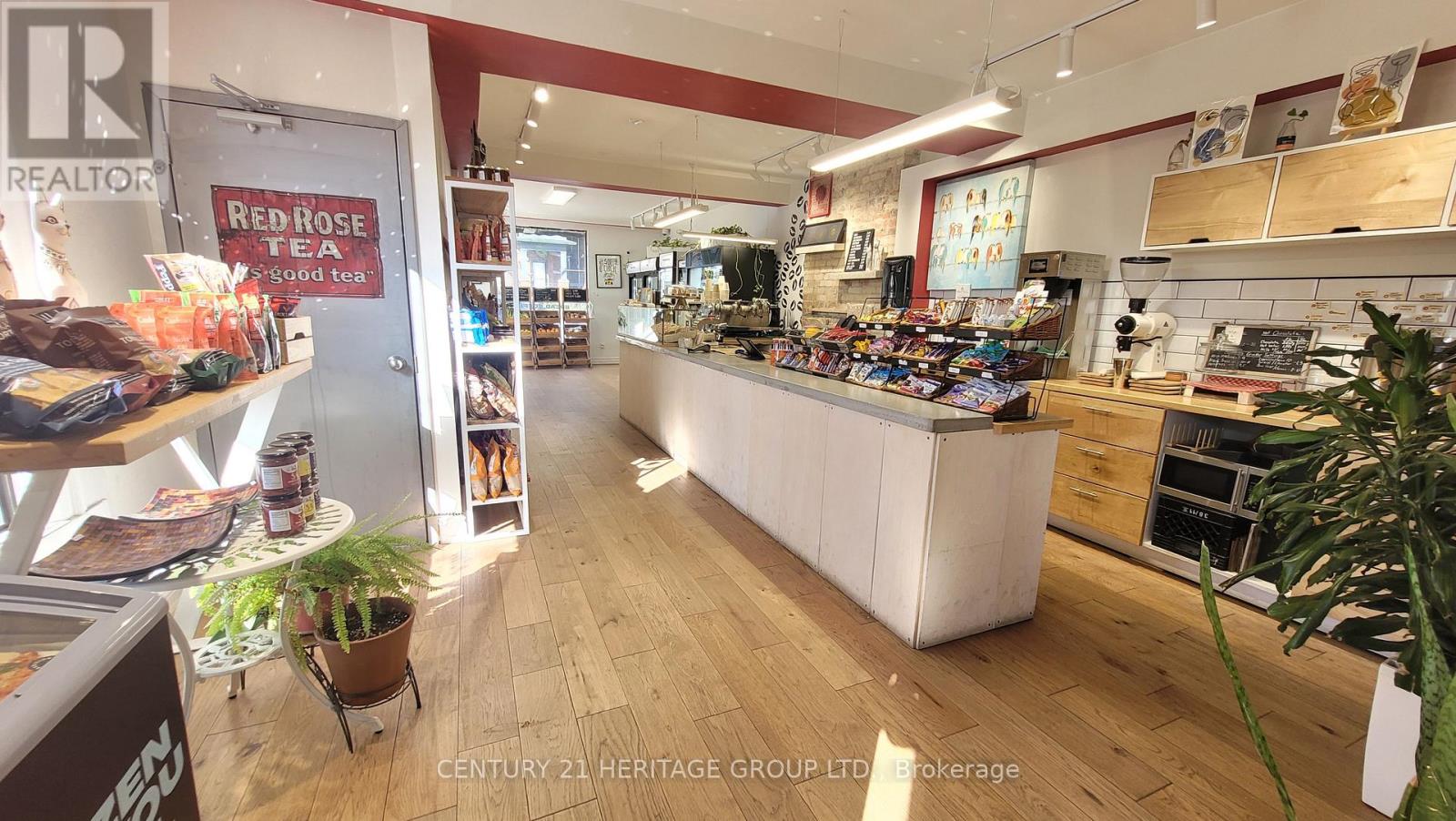 42 Dewson Street E, Toronto, Ontario  M6H 1G5 - Photo 7 - C12721328