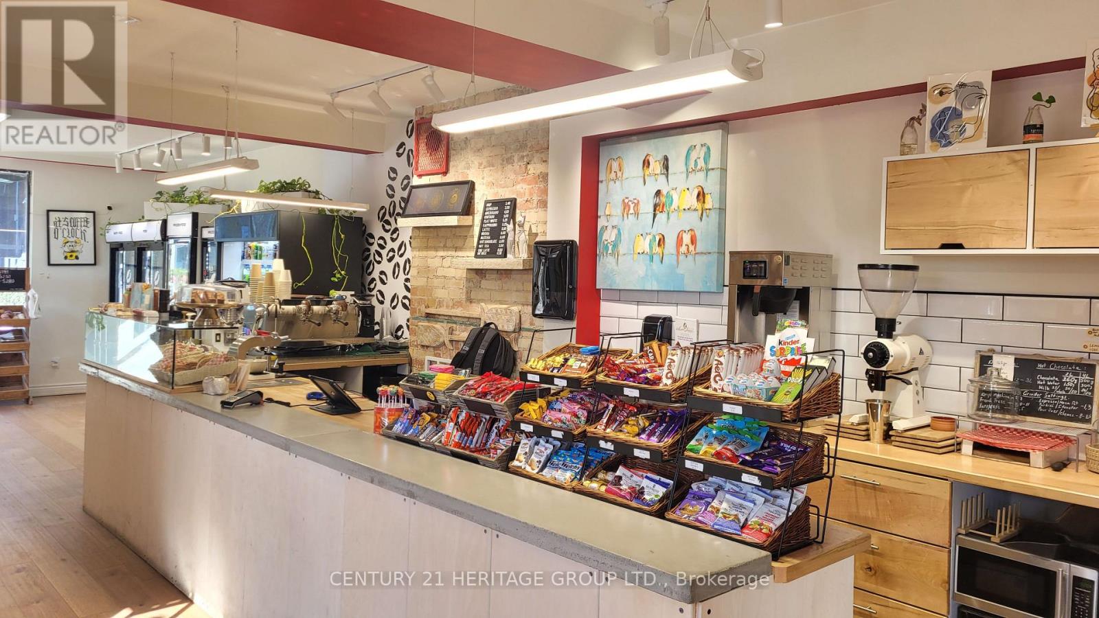 42 Dewson Street E, Toronto, Ontario  M6H 1G5 - Photo 9 - C12721328