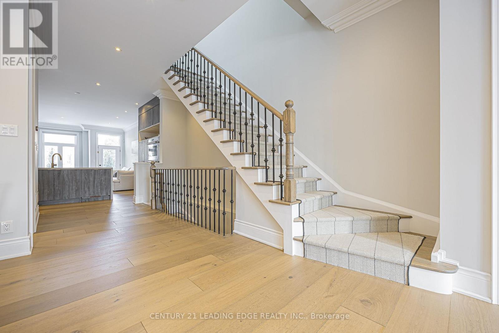 522 Woburn Avenue, Toronto, Ontario  M5M 1L9 - Photo 15 - C12721338