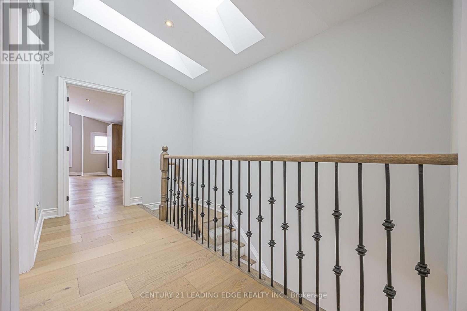 522 Woburn Avenue, Toronto, Ontario  M5M 1L9 - Photo 17 - C12721338