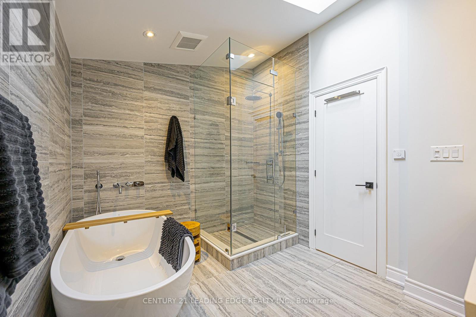 522 Woburn Avenue, Toronto, Ontario  M5M 1L9 - Photo 24 - C12721338