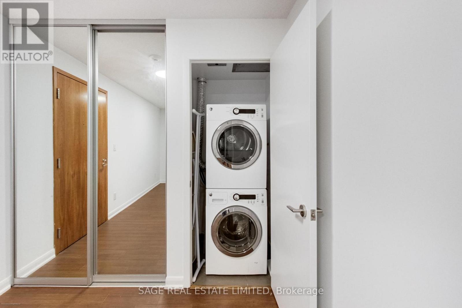 210 - 205 Frederick Street, Toronto, Ontario  M5A 1N2 - Photo 7 - C12721344