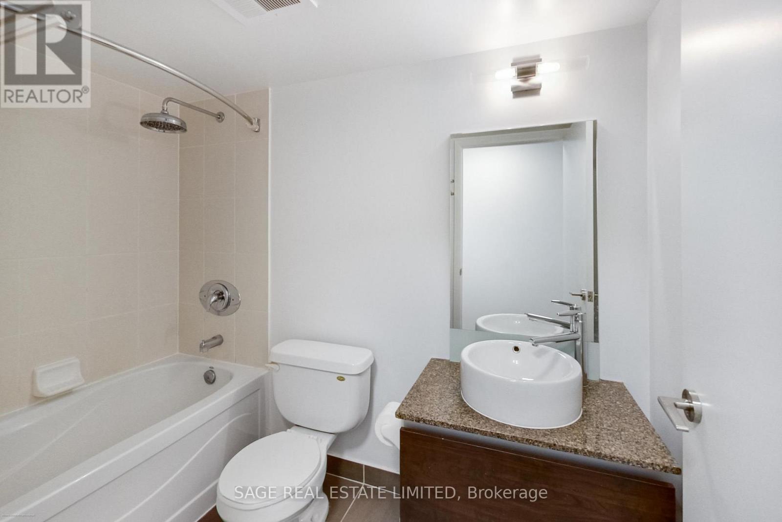 210 - 205 Frederick Street, Toronto, Ontario  M5A 1N2 - Photo 8 - C12721344