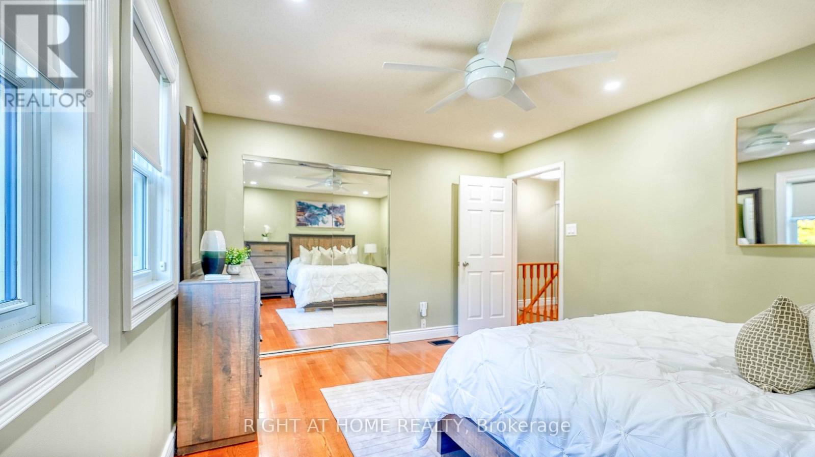 58 Teddington Crescent, Whitby, Ontario  L1R 1S5 - Photo 17 - E12719670