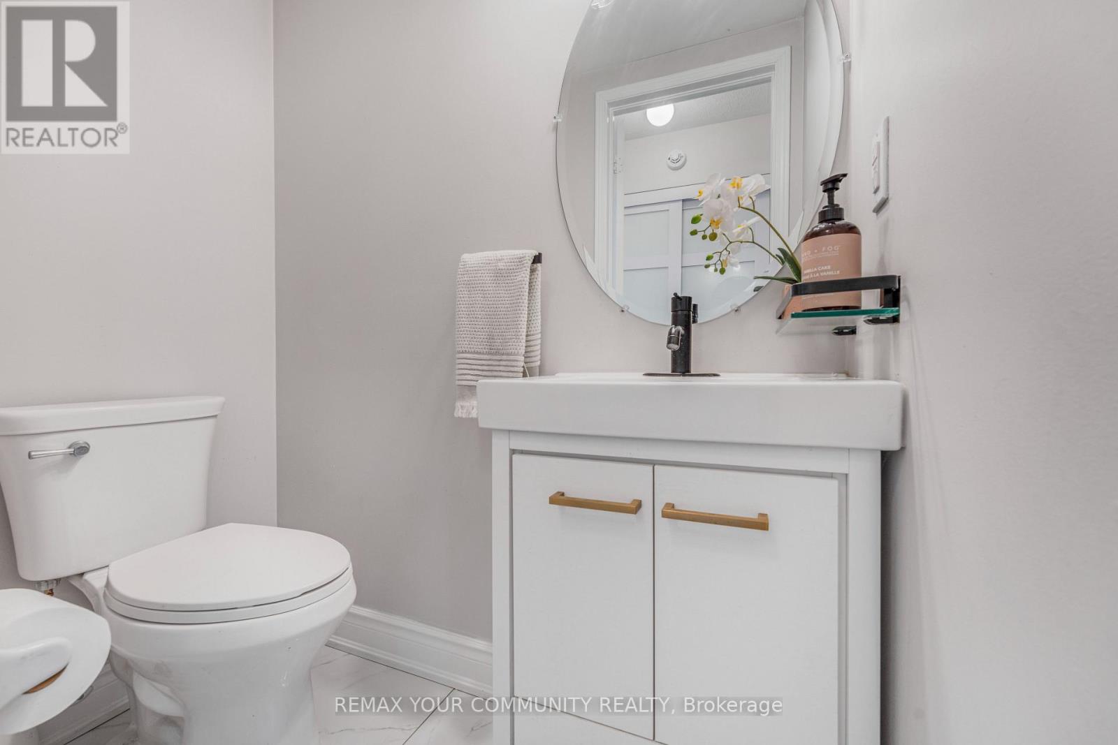 18 Nieuwendyk Street, Whitby, Ontario  L1P 1V4 - Photo 15 - E12721314