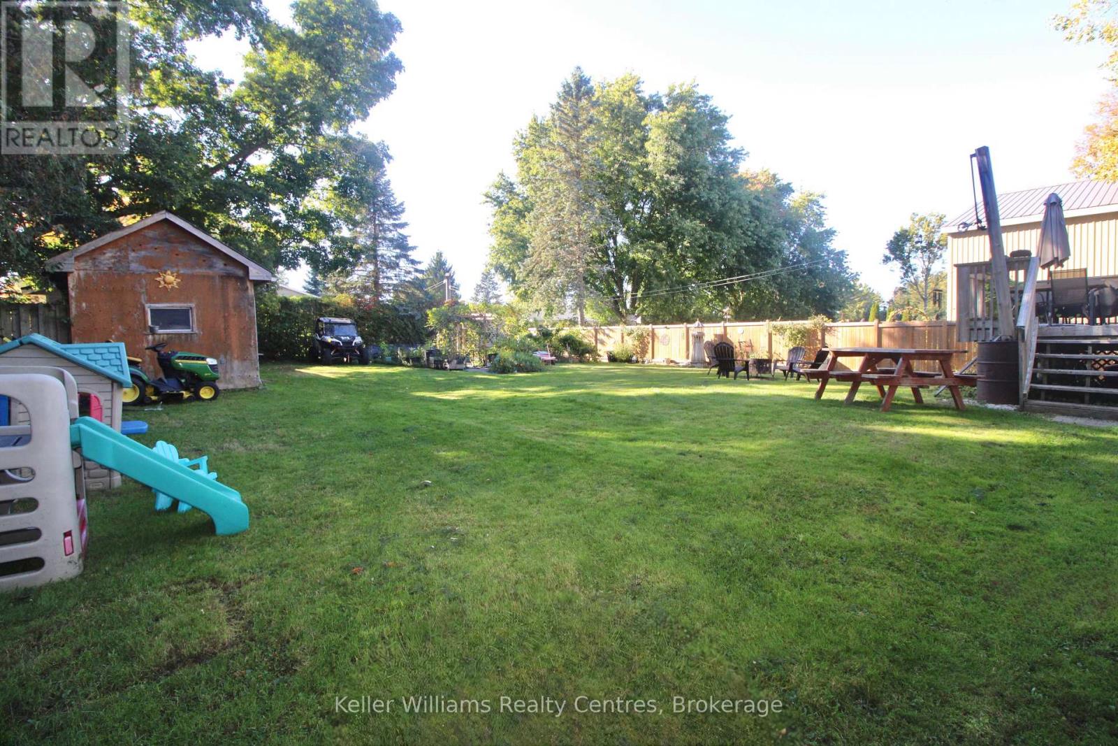 9 Union Street N, Brockton, Ontario  N0G 2V0 - Photo 4 - X12435555