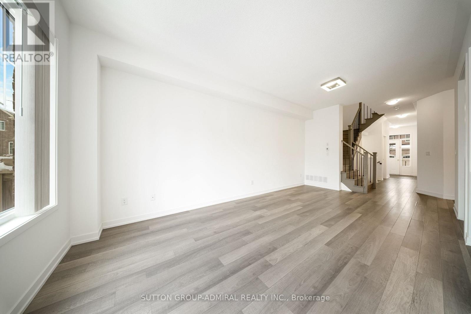 217 Bennett Street, Newmarket, Ontario  L3X 0M1 - Photo 6 - N12721260