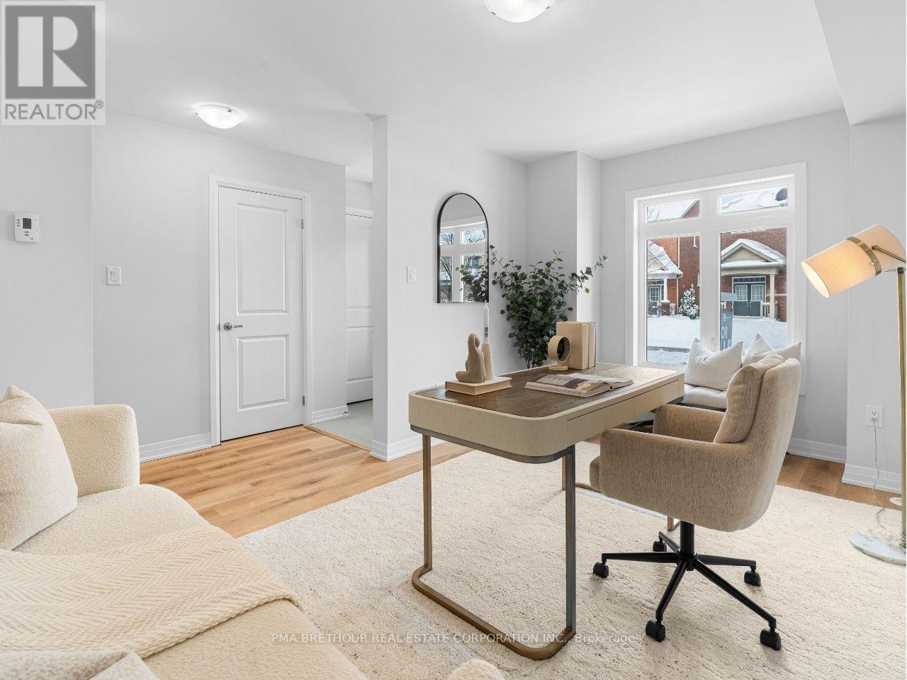 95 Rustle Woods Avenue, Markham, Ontario  L6B 0V2 - Photo 6 - N12721398