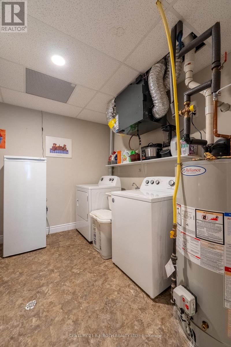 251 Lucy Lane, Orillia, Ontario  L3V 0G3 - Photo 25 - S12721424