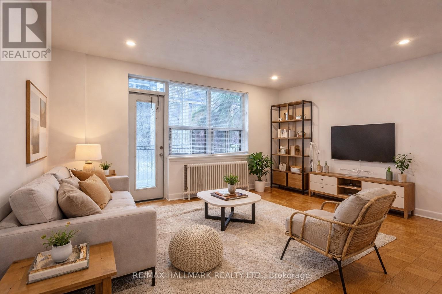 101 - 57 Rawlinson Avenue, Toronto, Ontario  M4P 2N1 - Photo 2 - C12677010