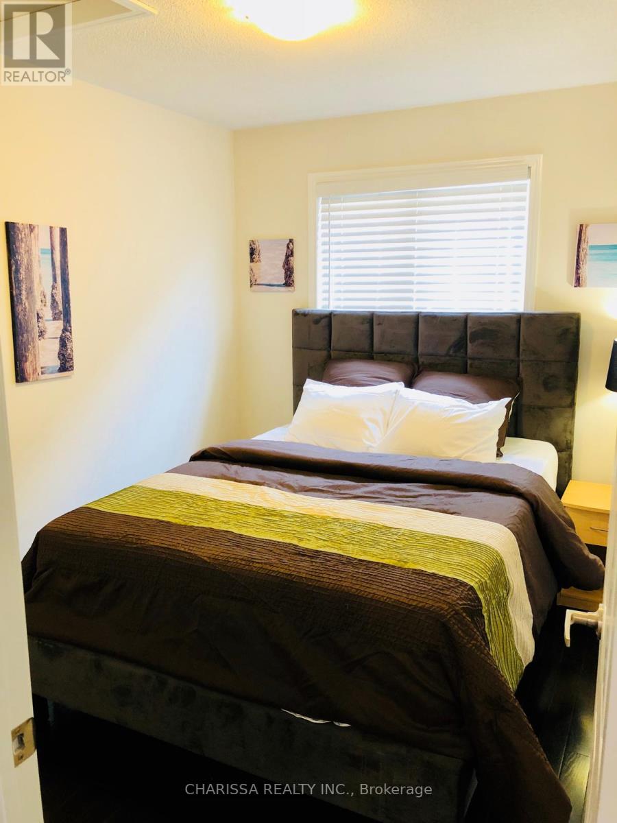 945 Farmstead Drive, Milton, Ontario  L9T 8H9 - Photo 34 - W12721252