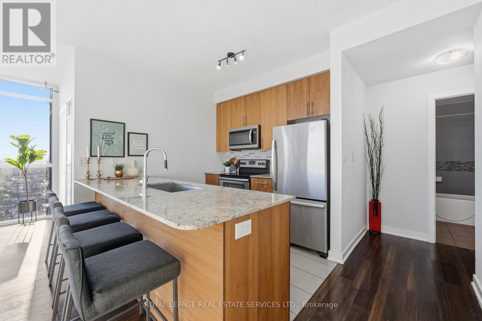 2403 - 4099 Brickstone Mews, Mississauga, Ontario  L5B 0G2 - Photo 11 - W12721254