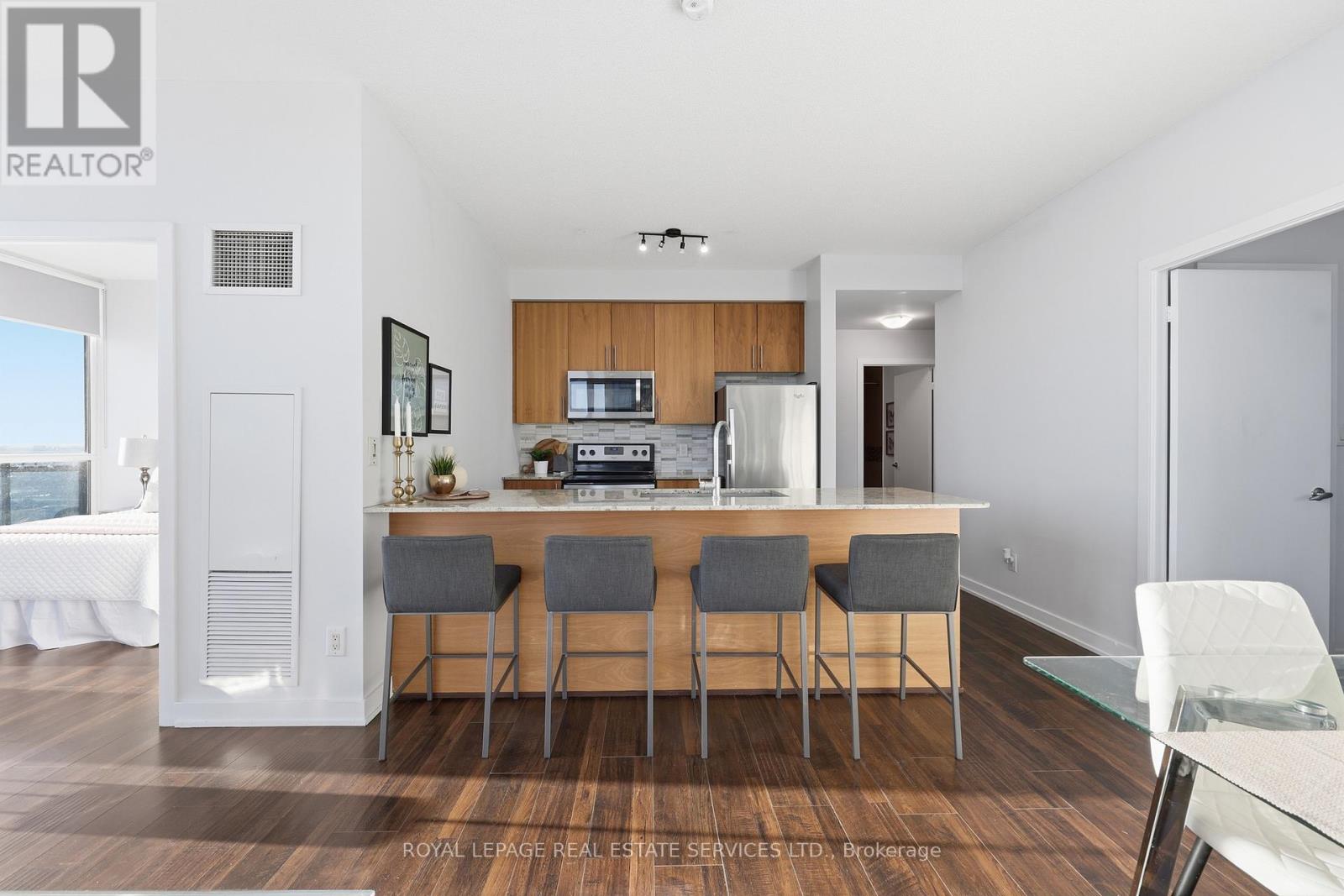 2403 - 4099 Brickstone Mews, Mississauga, Ontario  L5B 0G2 - Photo 13 - W12721254