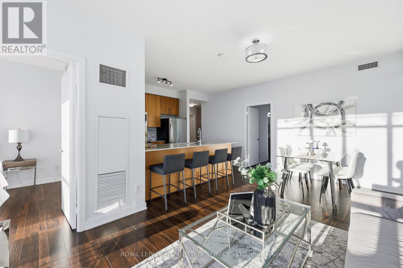 2403 - 4099 Brickstone Mews, Mississauga, Ontario  L5B 0G2 - Photo 14 - W12721254