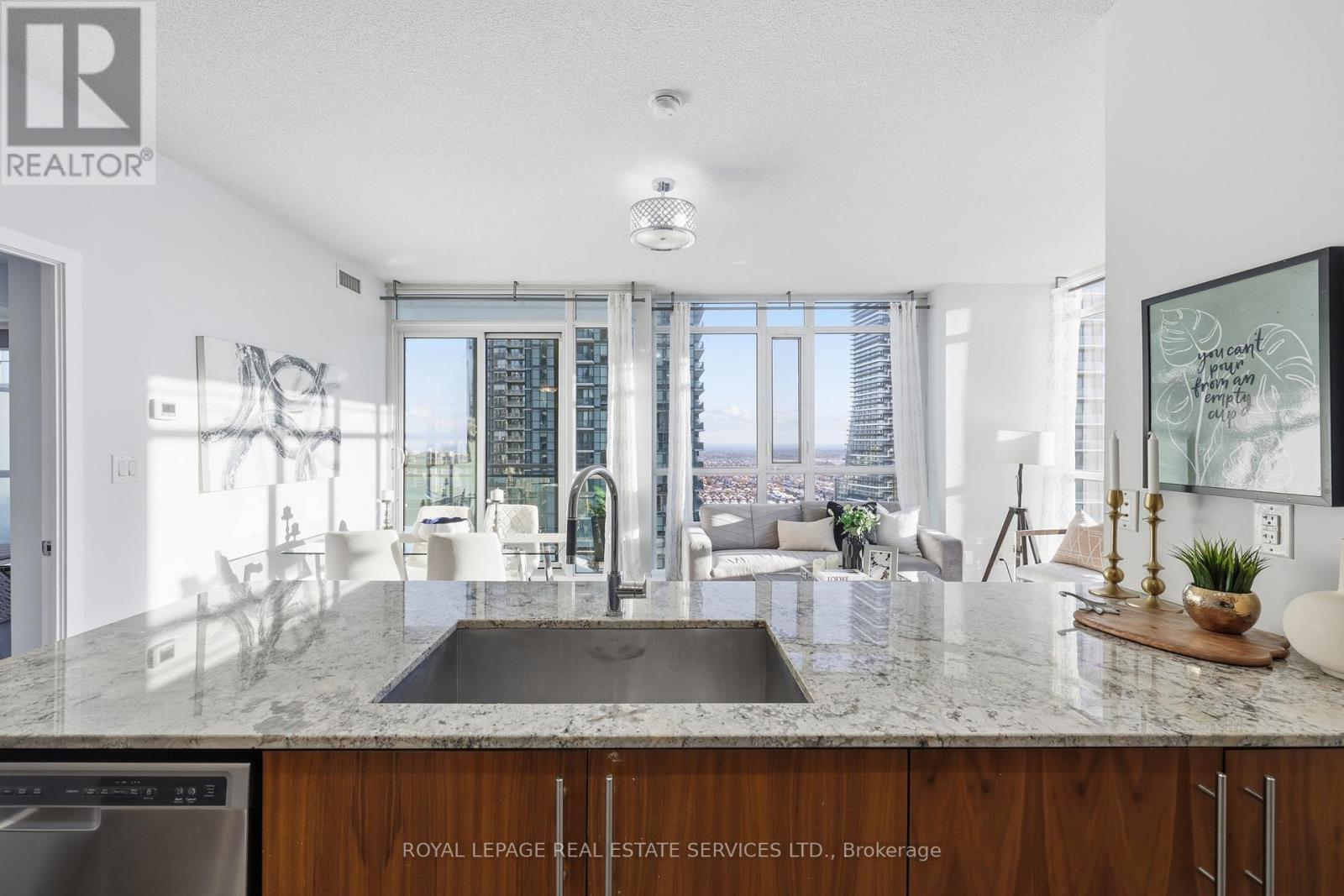 2403 - 4099 Brickstone Mews, Mississauga, Ontario  L5B 0G2 - Photo 23 - W12721254