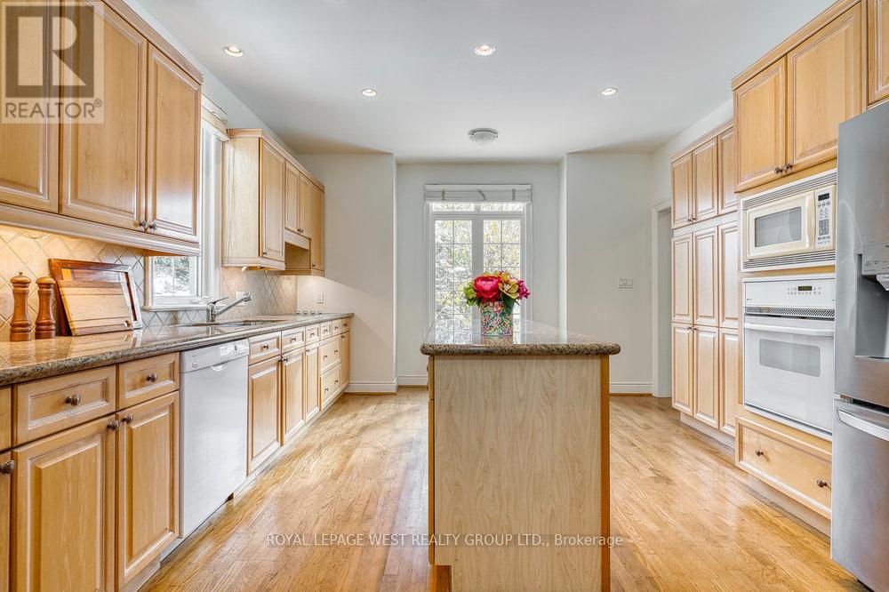 8 - 1205 Clarkson Road N, Mississauga, Ontario  L5J 2W1 - Photo 18 - W12721280