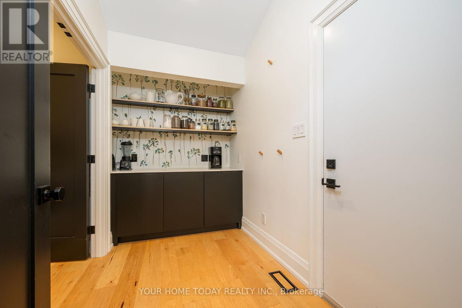 10735 Third Line, Halton Hills, Ontario  L9T 2X9 - Photo 35 - W12721282