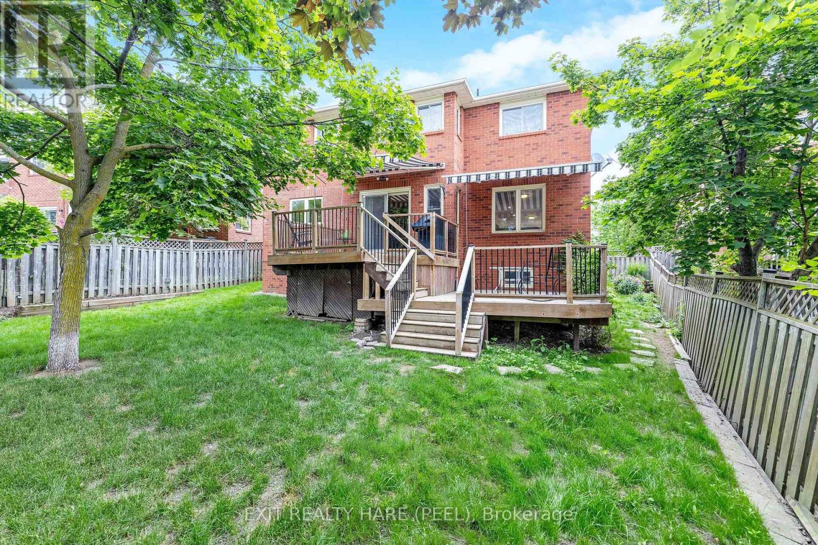 6 Stonegate Drive, Brampton, Ontario  L6Z 3L7 - Photo 19 - W12721292