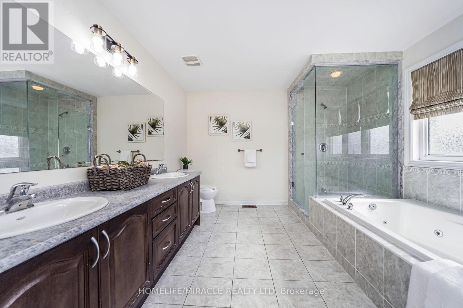 6 Currant Road, Brampton, Ontario  L6P 3G1 - Photo 18 - W12721316