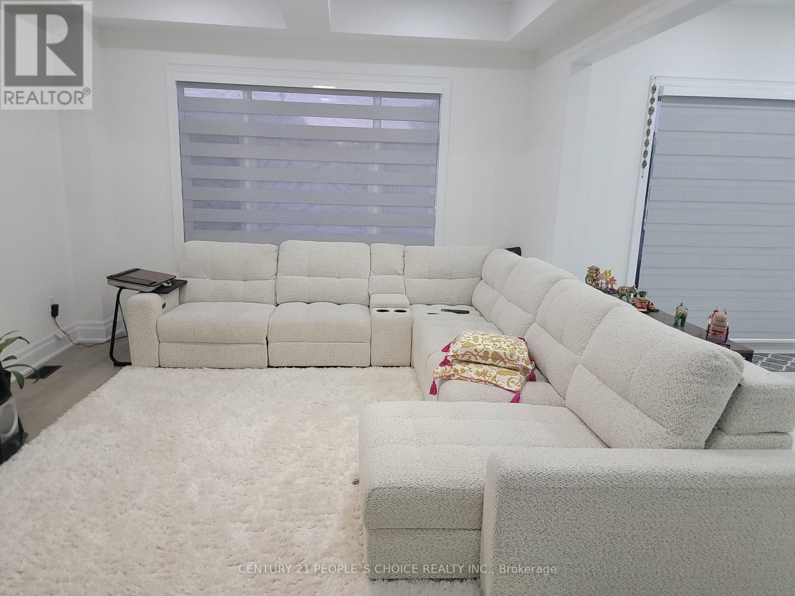 3253 Dove Drive, Oakville, Ontario  L6H 7G1 - Photo 13 - W12721322