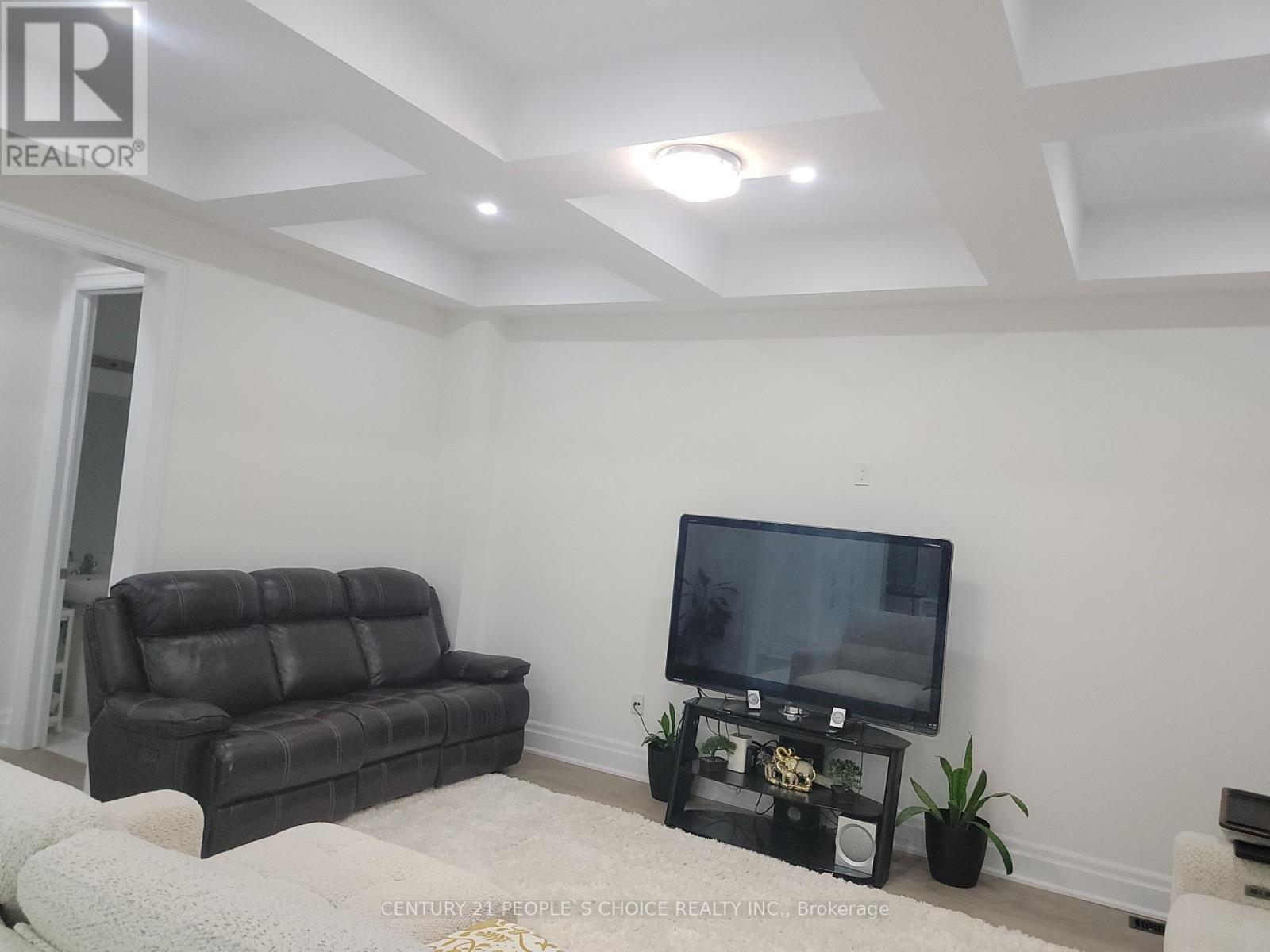 3253 Dove Drive, Oakville, Ontario  L6H 7G1 - Photo 15 - W12721322