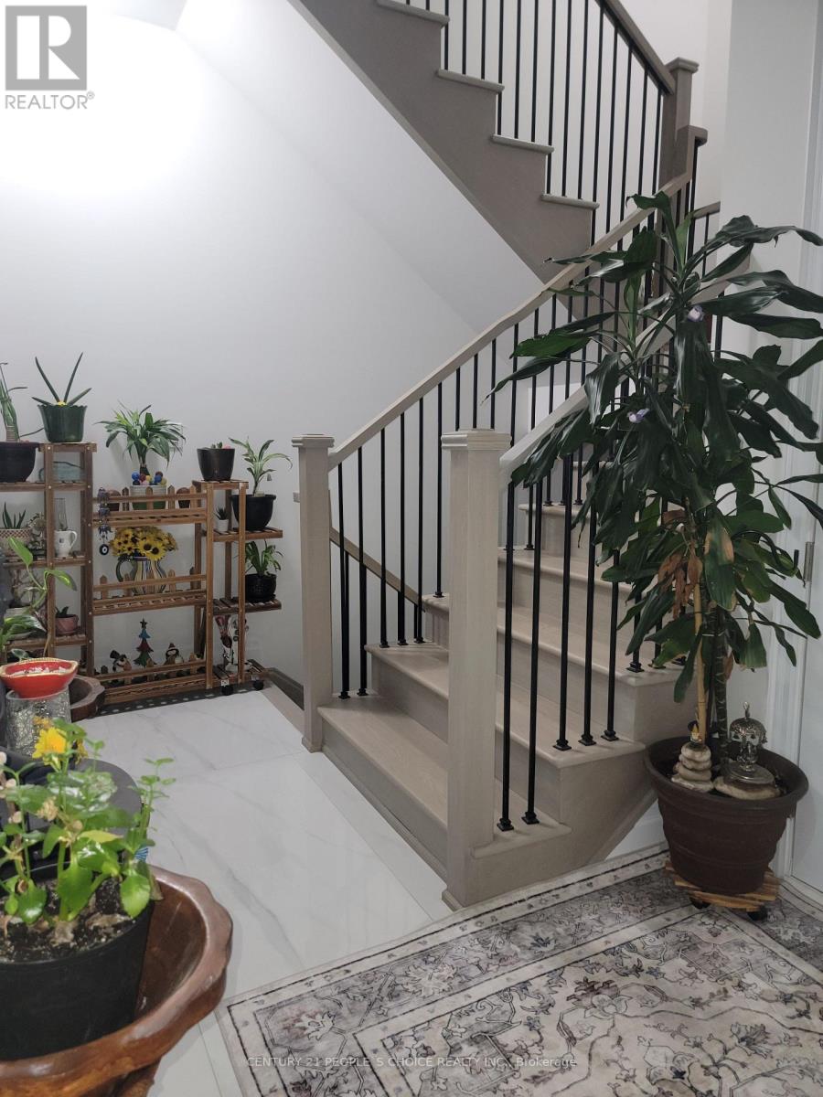 3253 Dove Drive, Oakville, Ontario  L6H 7G1 - Photo 47 - W12721322