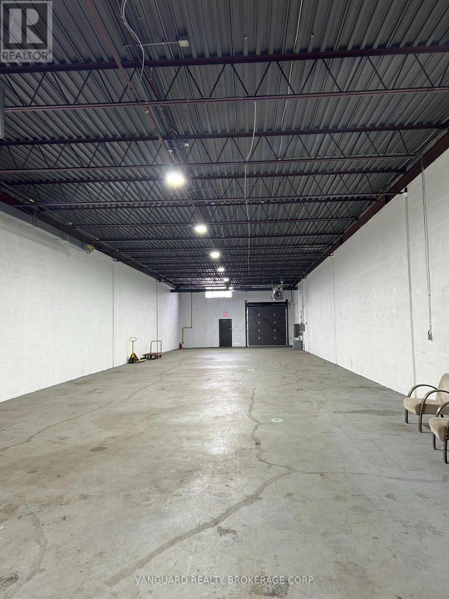 15 - 17 Canso Road, Toronto, Ontario  M9W 4M1 - Photo 4 - W12721324